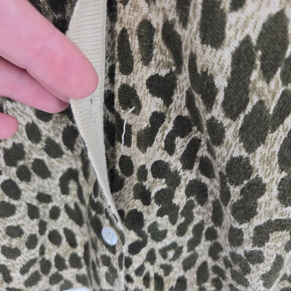 Bahari group womens size 10 leopard print sweater tank and cardigan 2 pc set - Picture 9 of 10